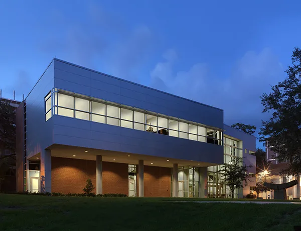 The CHE student center